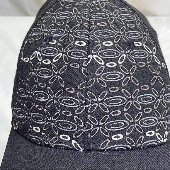 Oakley small A-flex patented baseball cap - Picture 8 of 14